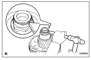  INSTALL FRONT PLANETARY GEAR NUT