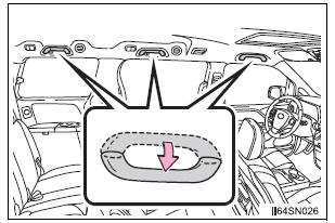 Toyota Sienna. Assist grips