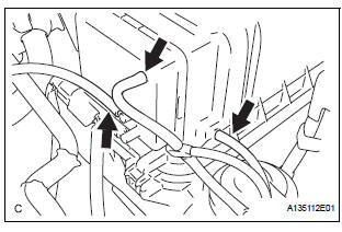 REMOVE AIR CLEANER CAP SUB-ASSEMBLY