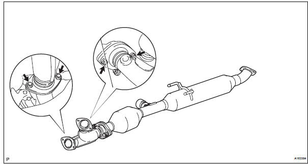 REMOVE CENTER EXHAUST PIPE ASSEMBLY