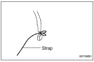 REMOVE ANTENNA ASSEMBLY WITH HOLDER
